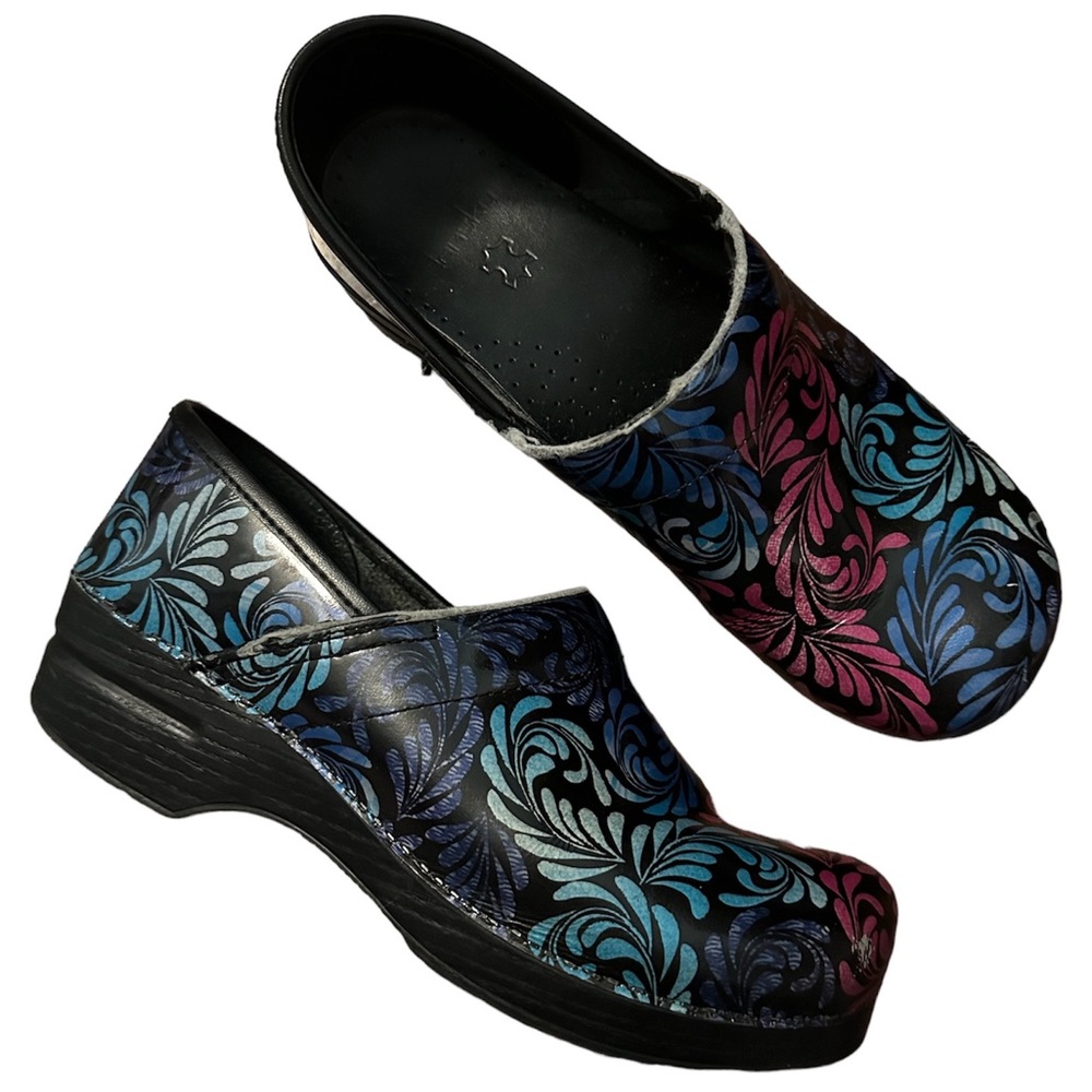 Dansko Pink Blue Print Clogs Size 41